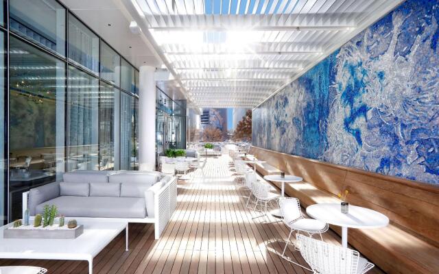 HALL Arts Hotel Dallas, Curio Collection by Hilton