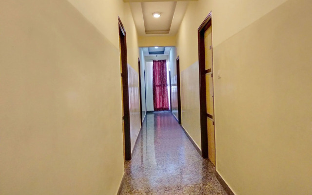 Hotel Sree Sai Comforts