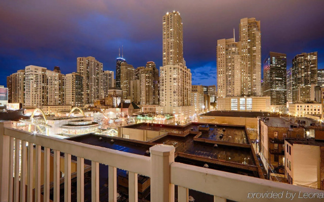 Best Western River North Hotel