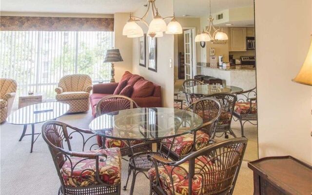 Villamare 3322 by RedAwning