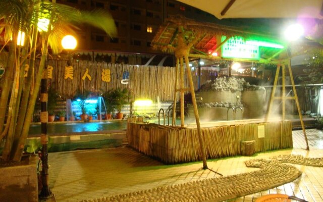 Horng Yi Hotel