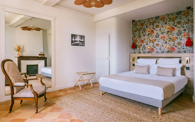 Le Domaine de Camboyer - The Originals Collection