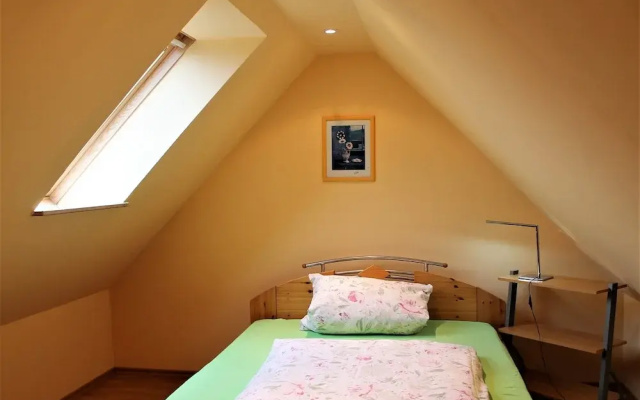 Geraumige Ferienwohnung in Boltenhagen mit Garten