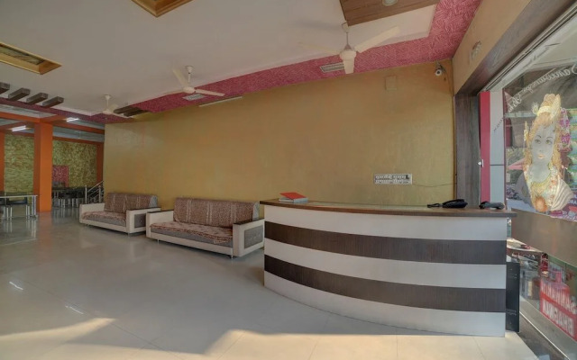 Shri Sai Paradise Hotel & Restaurant