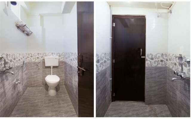 Deepansh Plaza By OYO Rooms