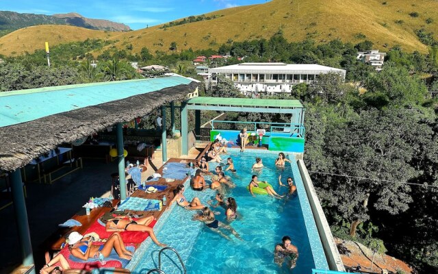 Outpost Hostel - Coron - Adults Only