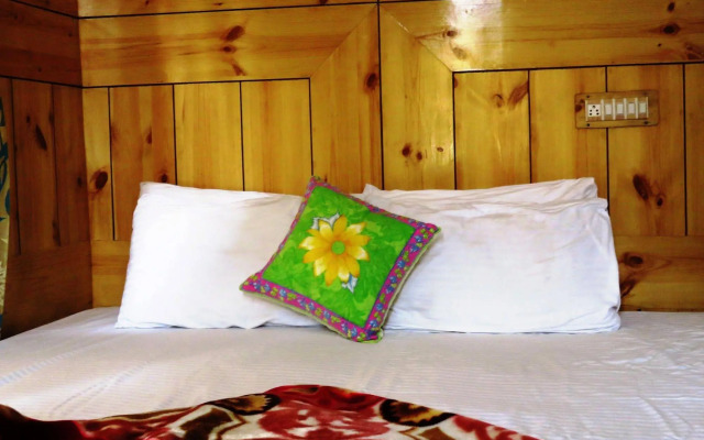 Rahela Guest House & Home Stay