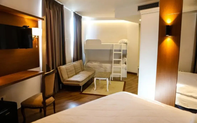 Golden Ring Resort