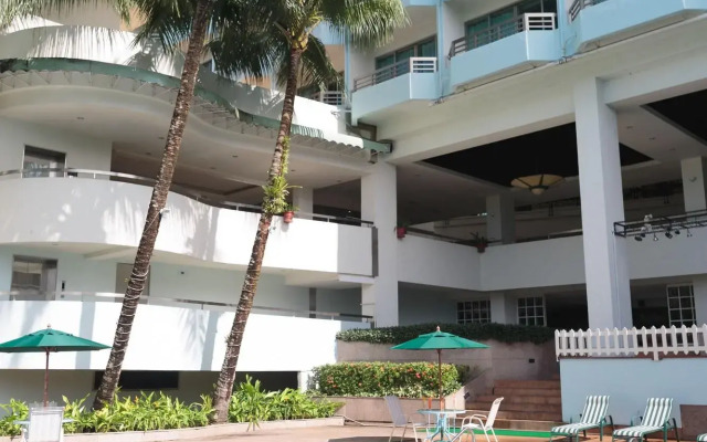 Palasia Hotel Palau