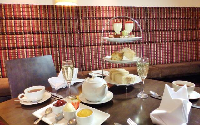 Holiday Inn London Gatwick - Worth by IHG