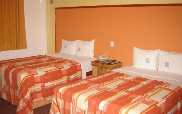 OYO Hotel Casa Blanca