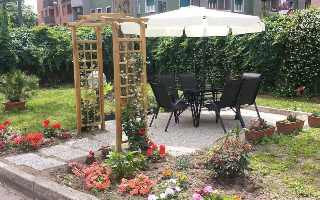 Garden Hotel