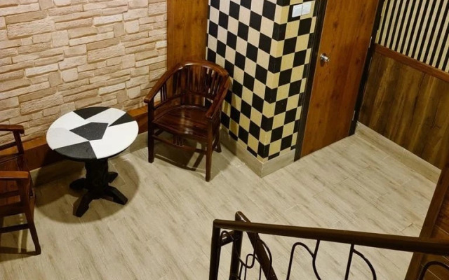 RedDoorz Plus near Nagoya Hill Batam 6