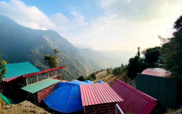 Elwood Resort Pangot
