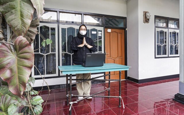 OYO Homes 91009 Eco Tourism Desa Cibodas Areng 4 Syariah