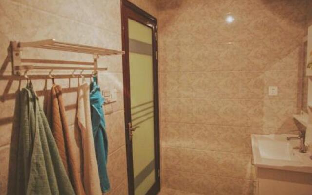 Huangshan October Guesthouse