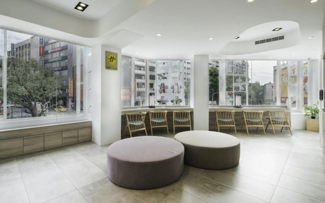 SSBHotel - Shin Sei Bashi