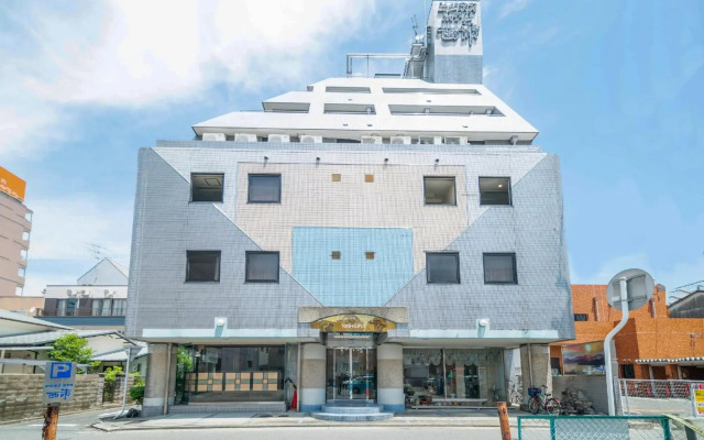 OYO Business Hotel Nishiura Yokkaichi