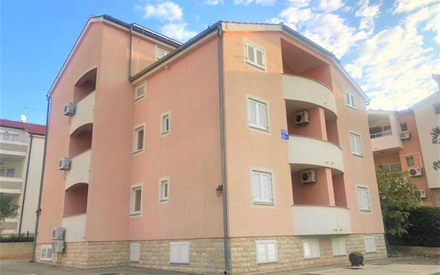 Apartmani Krizmanić - 60 metara od mora