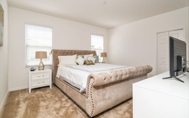 6121bod 11 Bedroom 9 Bathrrom