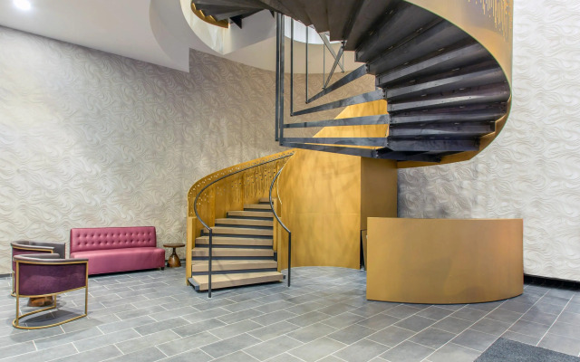 Cambria Hotel Downtown-Center City