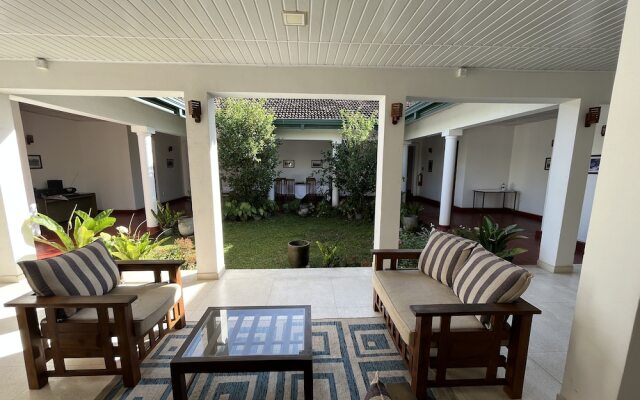 Siloonaa Garden Villa