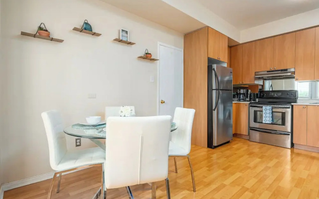 Cozy 1 Bedroom Townhouse