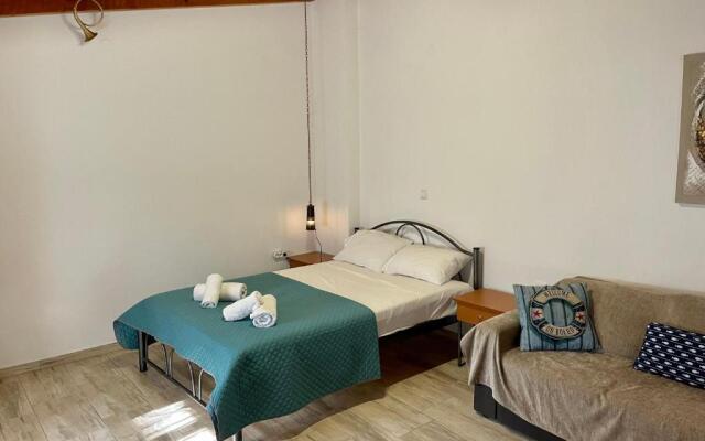 Waterfront studio Nea Iraklitsa