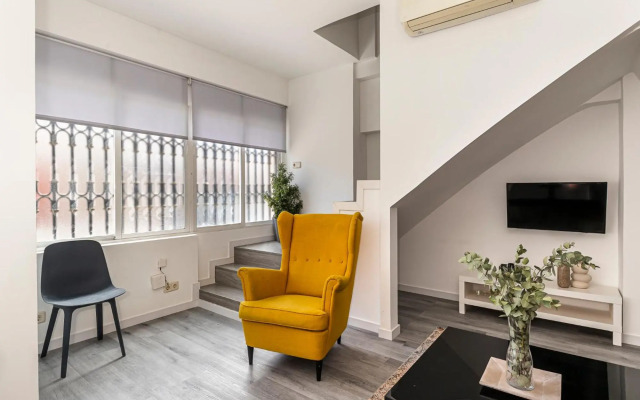 BNBHolder Calm Duplex RETIRO FREE PARKING