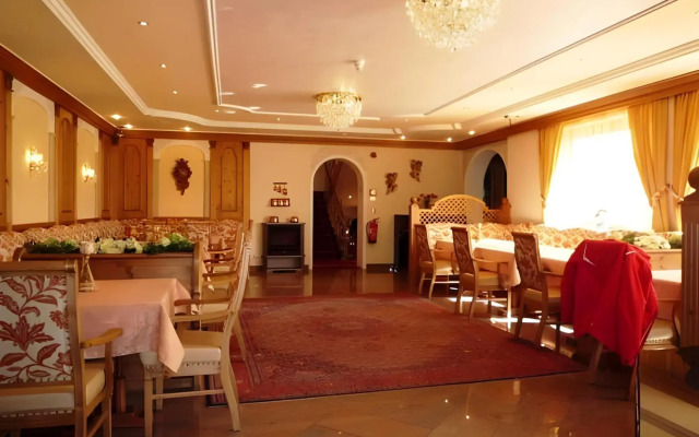 Romantic & Family Hotel Gardenia