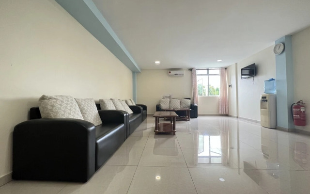 OYO 90621 Stutong Stay