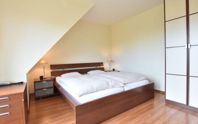 Cozy Holiday Home in Rakow near Beach