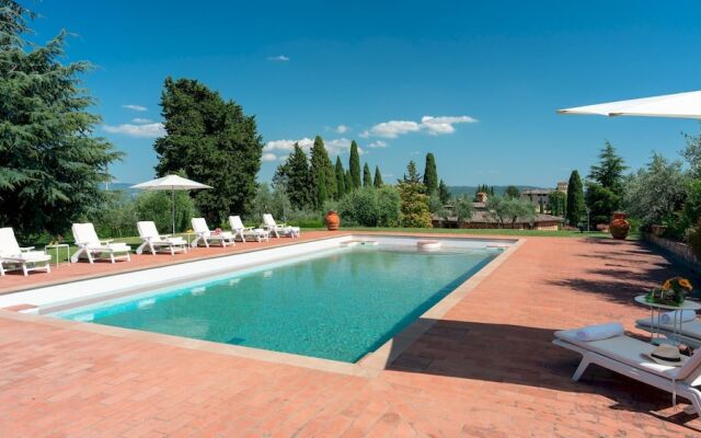 Villa I Levrieri 8 Emma Villas