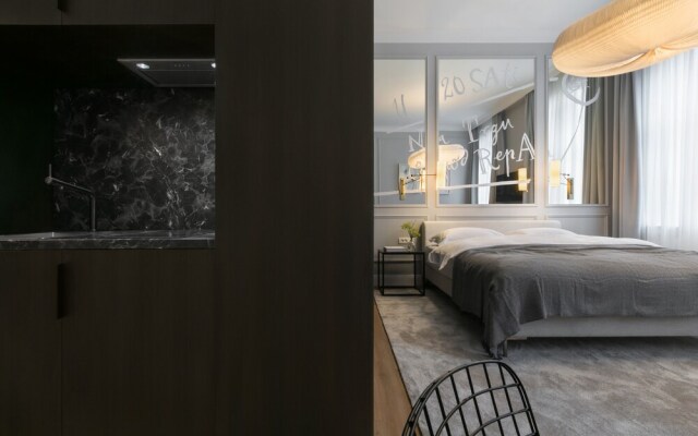 Bumblebee Luxury Apartments