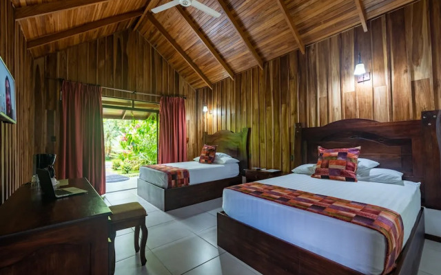 Arenal History Inn