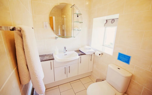 Broncoed Uchaf Country Guest House