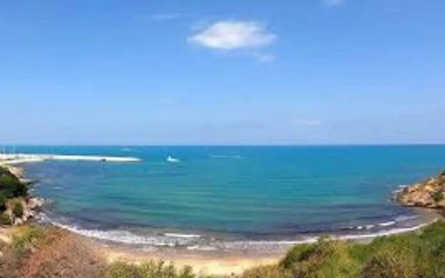 La Marina Secure Seaside With Pool