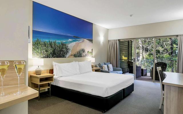 Kingfisher Bay Resort – Guest Rooms – Kingfisher Bay