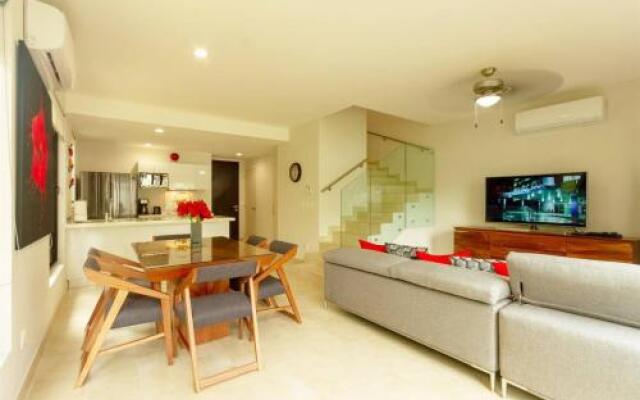 3br/3ba in Ciudad Mayakoba, Balaya Condo