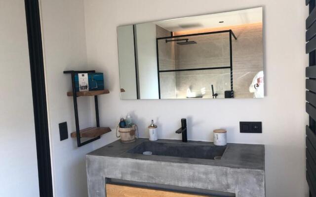 Luxueus nieuw zonnig hoekappartement SEAVIEW Heldenplein - 2x ruime garagebox