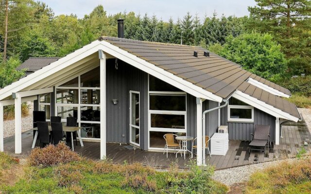 10 Person Holiday Home in Saeby