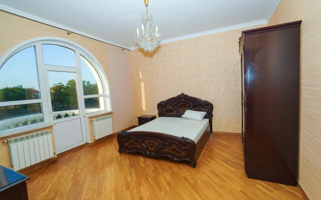 Tour house (Тур Хаус) гостевой дом