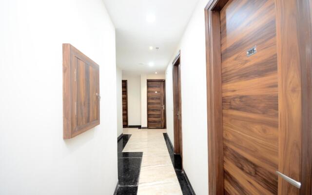 OYO 33389 Hotel 21