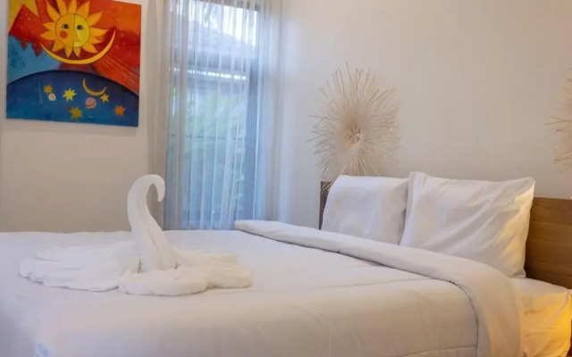 Private Villa Jacuzzi Great Area V170