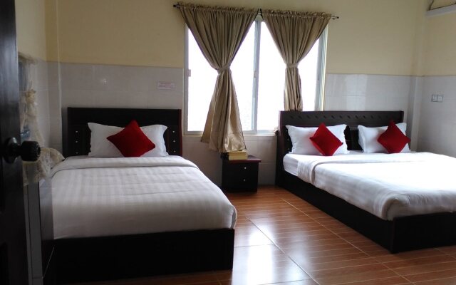 Hotel 99