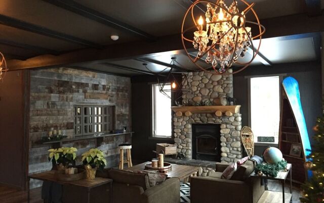 Creekside Villa