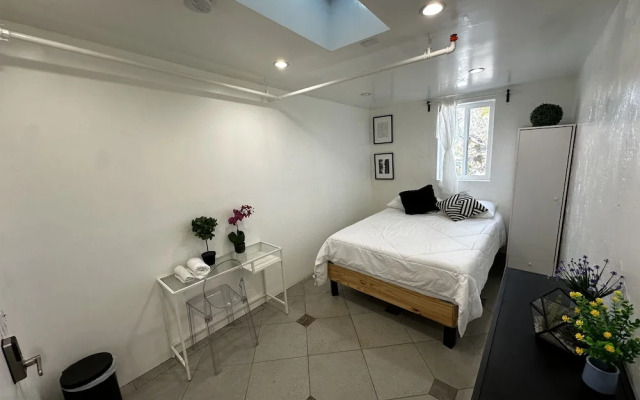 Culver City Hostel