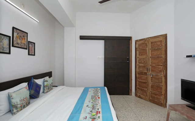 OYO 10298 Home near Sukhadia Circle