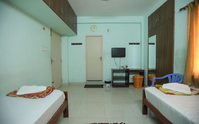 ULO Saicharan Comfort Inn