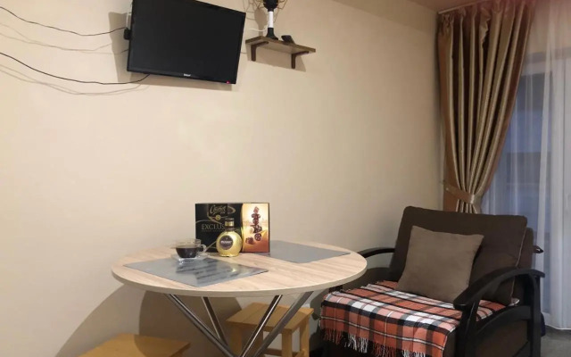 Avino Apart - Hostel
